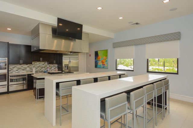 11160 SW Lunata Way, Port St Lucie, FL 34987