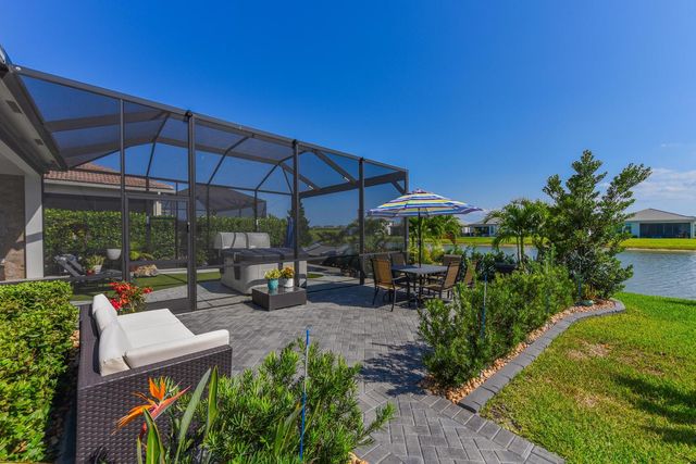 11160 SW Lunata Way, Port St Lucie, FL 34987