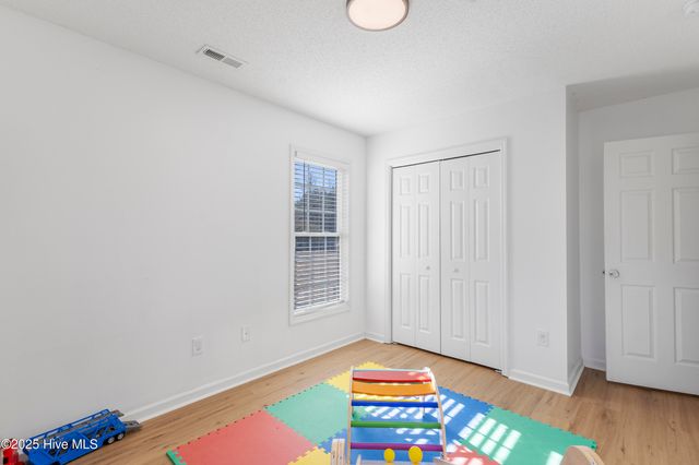 305 Murphy Drive, Jacksonville, NC 28540