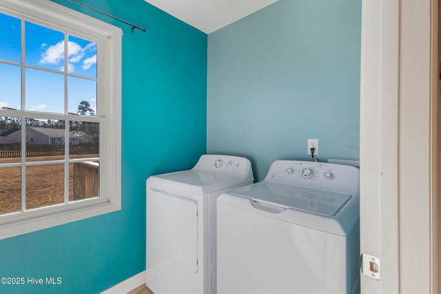 305 Murphy Drive, Jacksonville, NC 28540