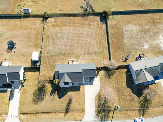 305 Murphy Drive, Jacksonville, NC 28540