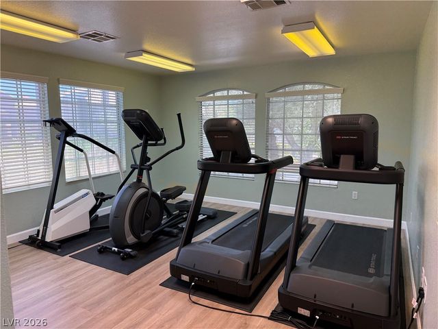 517 Crumpler Place, Henderson, NV 89052