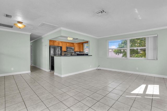 3440 NE 16th Terrace 1-4, Pompano Beach, FL 33064