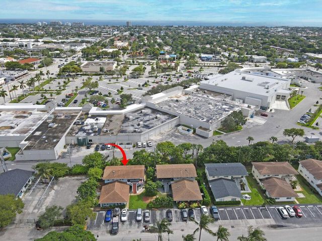 3440 NE 16th Terrace 1-4, Pompano Beach, FL 33064