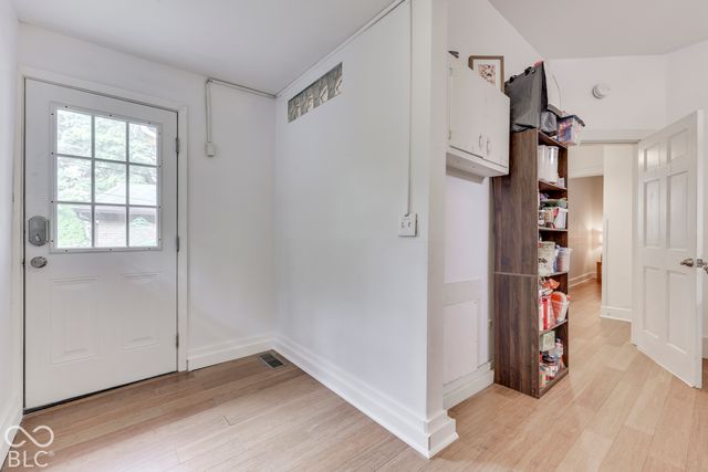 909 E 42nd Street, Indianapolis, IN 46205