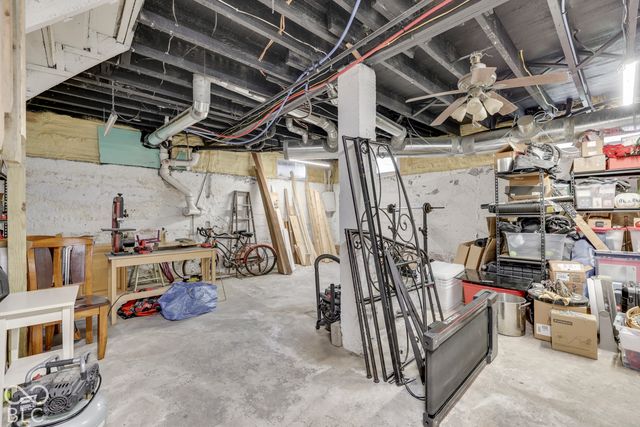 909 E 42nd Street, Indianapolis, IN 46205