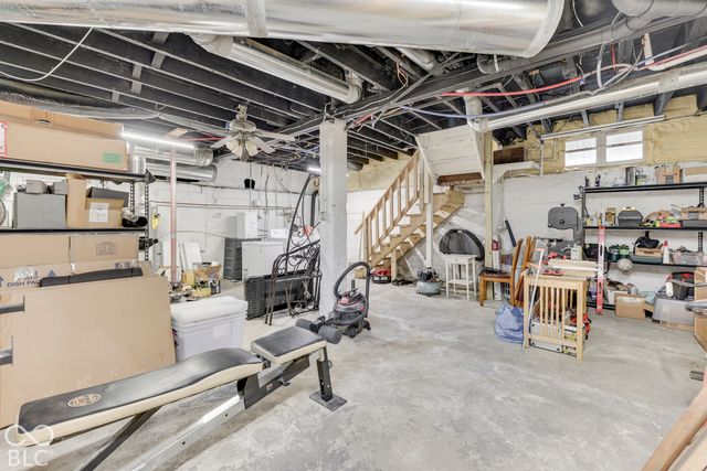 909 E 42nd Street, Indianapolis, IN 46205
