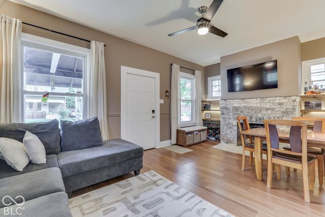 909 E 42nd Street, Indianapolis, IN 46205