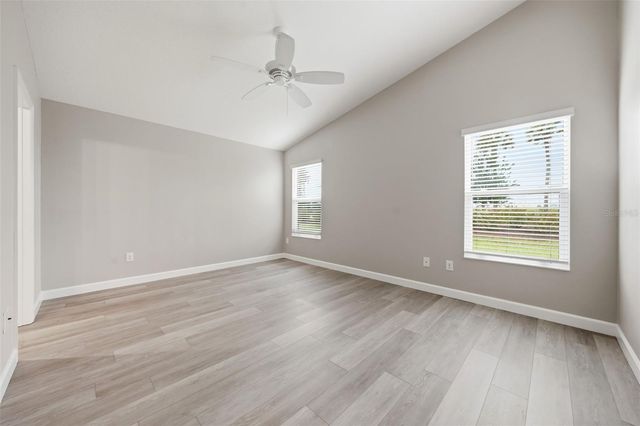 302 ZINGALE LANE, The Villages, FL 32163