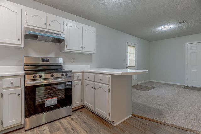 522 E Philadelphia Rd, Jonesboro, AR 72401