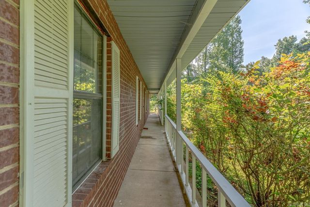 522 E Philadelphia Rd, Jonesboro, AR 72401