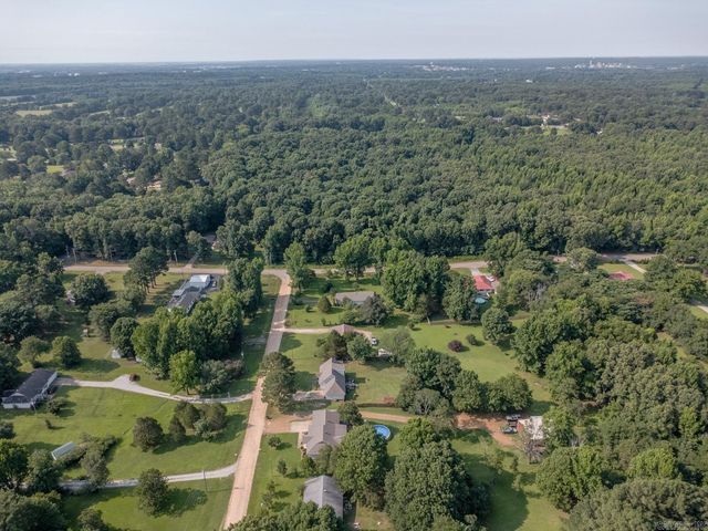 522 E Philadelphia Rd, Jonesboro, AR 72401