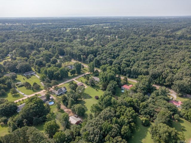 522 E Philadelphia Rd, Jonesboro, AR 72401