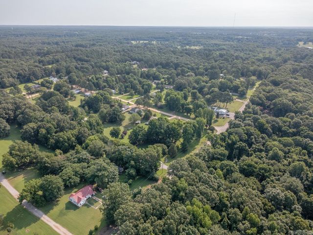 522 E Philadelphia Rd, Jonesboro, AR 72401
