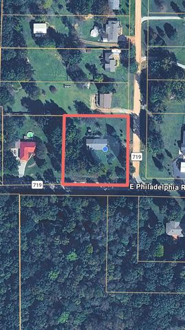 522 E Philadelphia Rd, Jonesboro, AR 72401