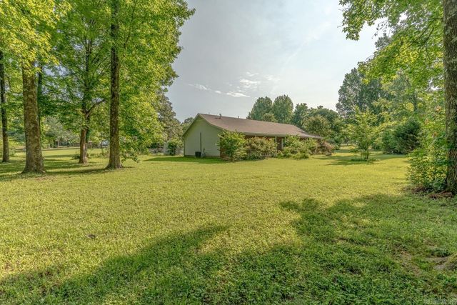 522 E Philadelphia Rd, Jonesboro, AR 72401
