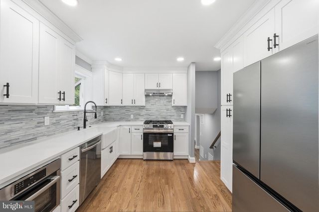 7940 OAKWOOD RD, Glen Burnie, MD 21061