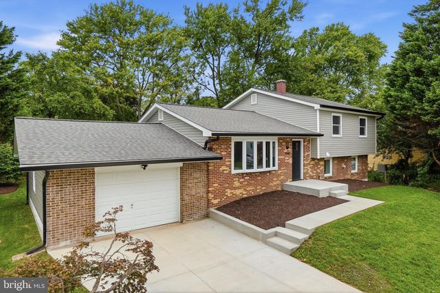 7940 OAKWOOD RD, Glen Burnie, MD 21061