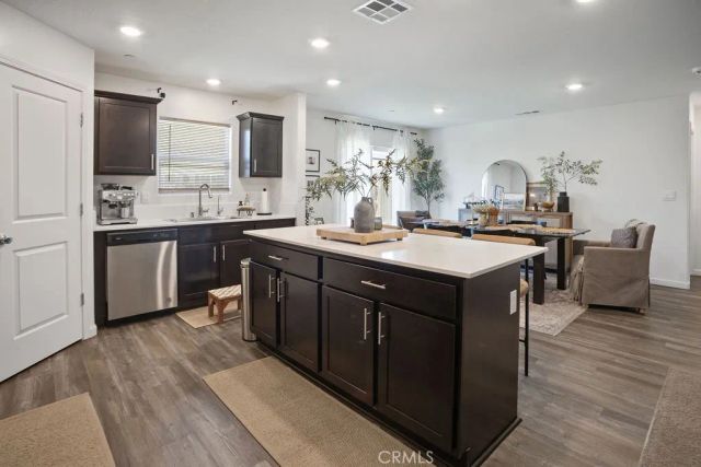 727 Veronica Court, Merced, CA 95341