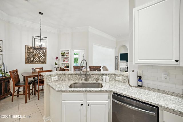 10422 KYLEMORE GLEN Court, Jacksonville, FL 32256