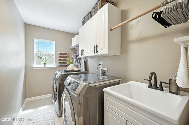 10422 KYLEMORE GLEN Court, Jacksonville, FL 32256