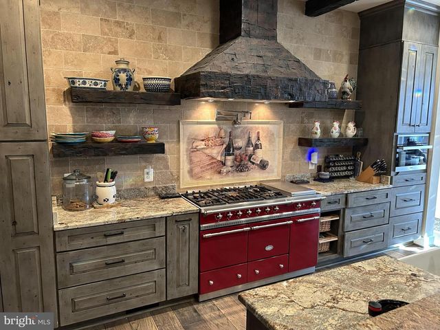 2342 COURTHOUSE RD, Stafford, VA 22554