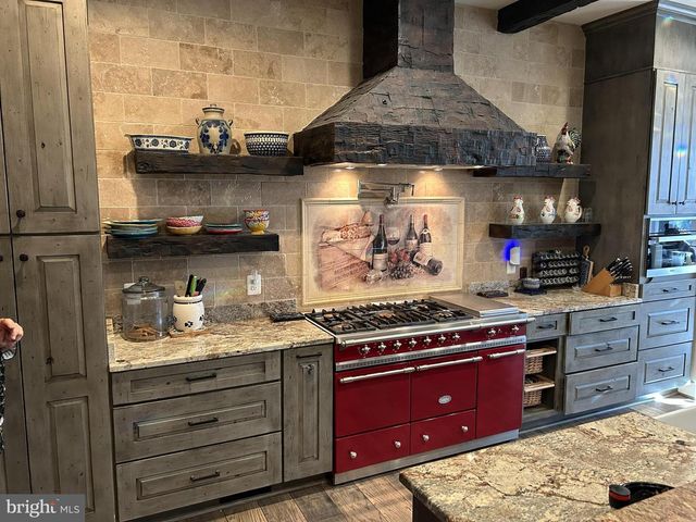 2342 COURTHOUSE RD, Stafford, VA 22554