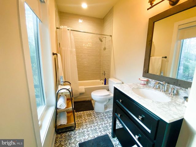 2342 COURTHOUSE RD, Stafford, VA 22554