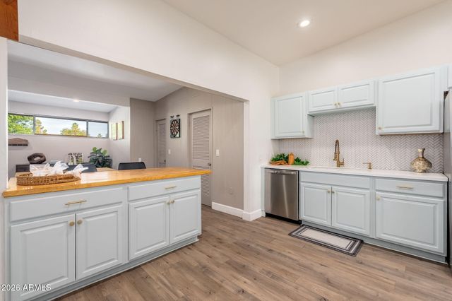 6126 N 12TH Place 9, Phoenix, AZ 85014