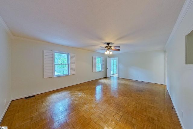 116 Forest Drive, Woodruff, SC 29388