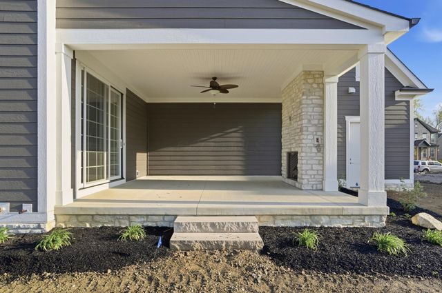 8211 Canopy Glen Drive, Plain City, OH 43064