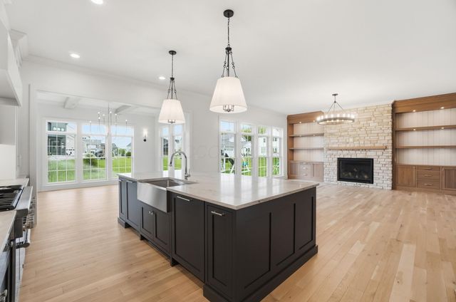 8211 Canopy Glen Drive, Plain City, OH 43064