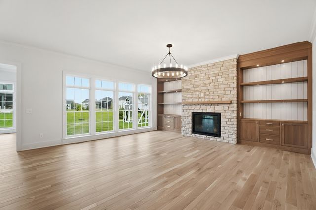 8211 Canopy Glen Drive, Plain City, OH 43064