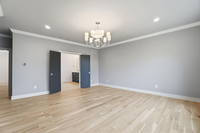 8211 Canopy Glen Drive, Plain City, OH 43064