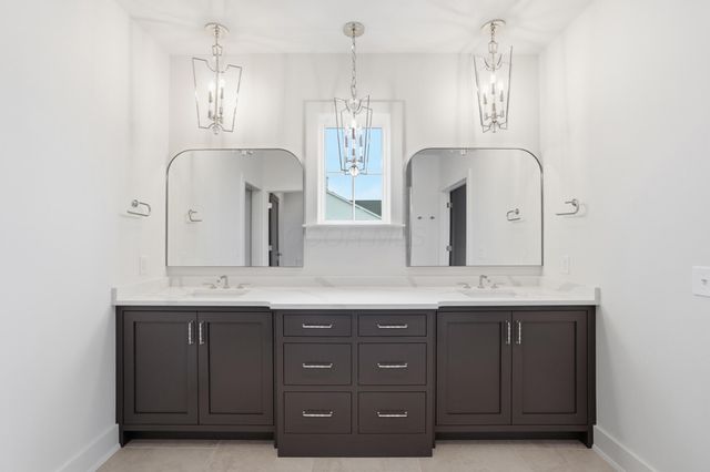 8211 Canopy Glen Drive, Plain City, OH 43064