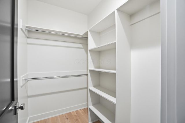 8211 Canopy Glen Drive, Plain City, OH 43064
