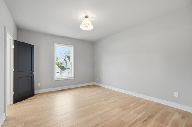 8211 Canopy Glen Drive, Plain City, OH 43064