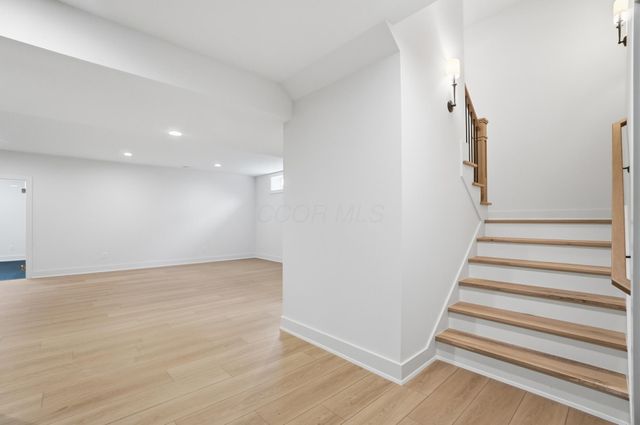 8211 Canopy Glen Drive, Plain City, OH 43064