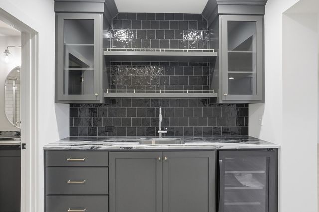 8211 Canopy Glen Drive, Plain City, OH 43064