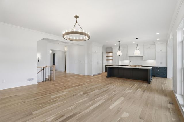 8211 Canopy Glen Drive, Plain City, OH 43064