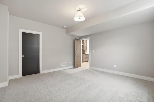 8211 Canopy Glen Drive, Plain City, OH 43064