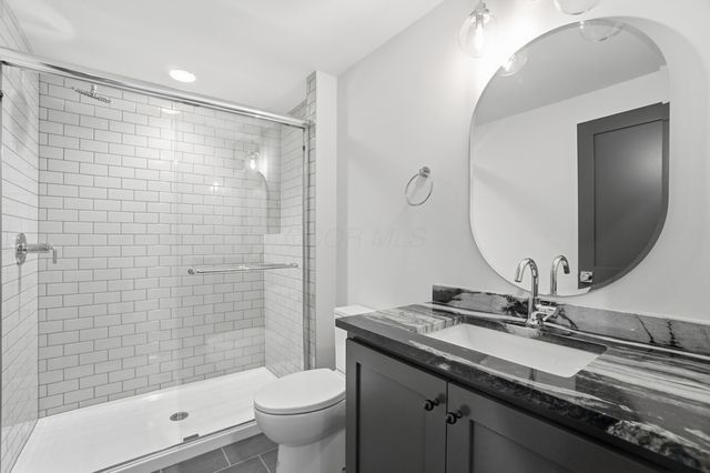 8211 Canopy Glen Drive, Plain City, OH 43064
