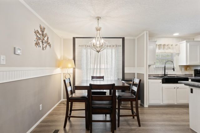 1209 Railroad Dr., Conway, SC 29527