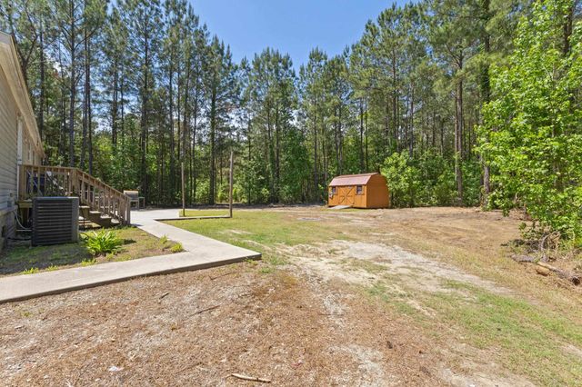 1209 Railroad Dr., Conway, SC 29527