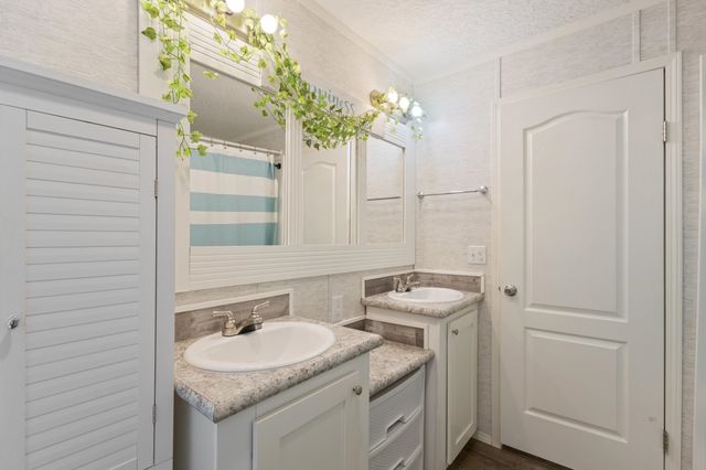 1209 Railroad Dr., Conway, SC 29527