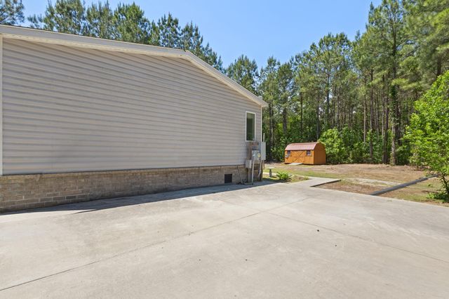 1209 Railroad Dr., Conway, SC 29527