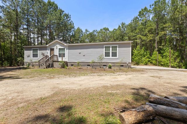 1209 Railroad Dr., Conway, SC 29527