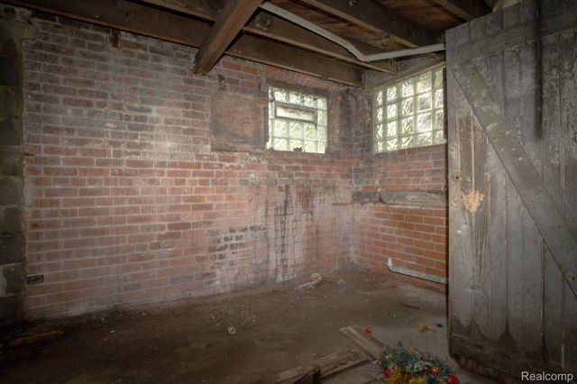 7250 Saint Paul Street, Detroit, MI 48214