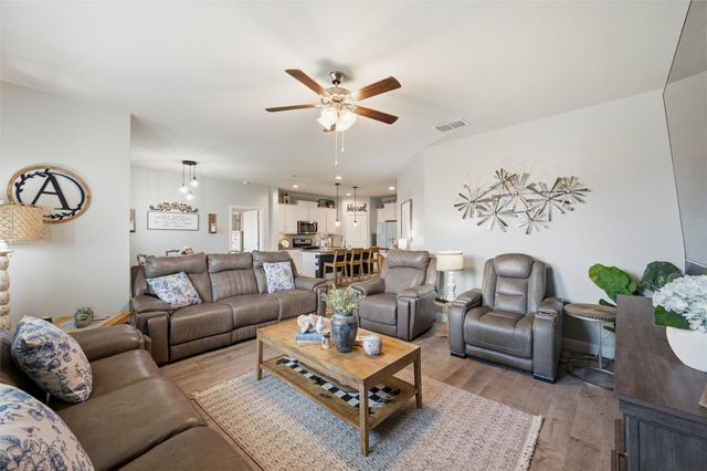1136 Gillespie Drive, Fort Worth, TX 76247