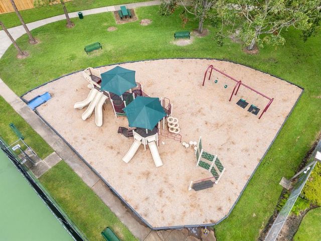 14703 Graywood Grove Lane, Houston, TX 77062